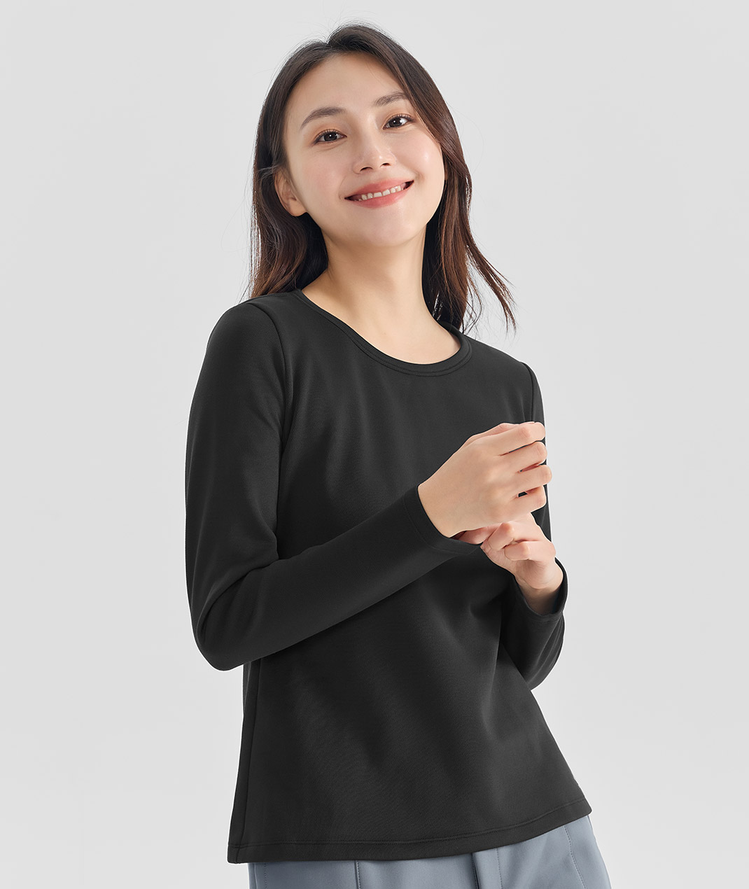 科技羊毛遠紅舒絨圓領保暖上衣-女